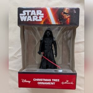 NWT Disney Hallmark Star Wars Kylo Ren Christmas Ornament